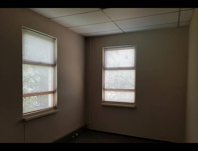 OFFICE PROPERTY TO RENT IN BOSKRUIN